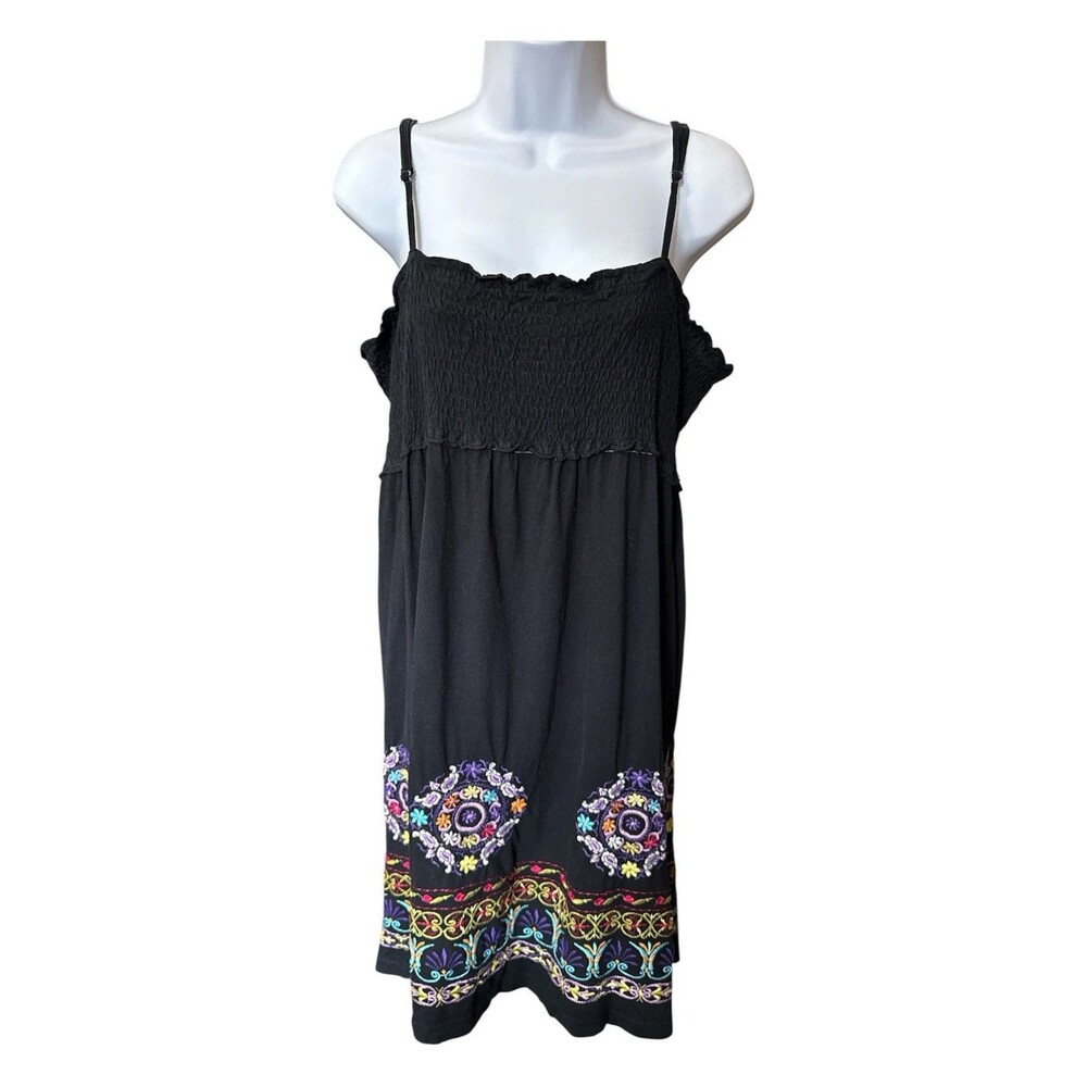 **JW Los Angeles Women’s Black Dress Embroidered Size M *Damaged *DIY Project